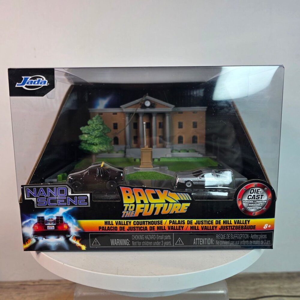 Back To The Future Nano Scene Hill Valley Courthouse Set With Die-Cast Delorean